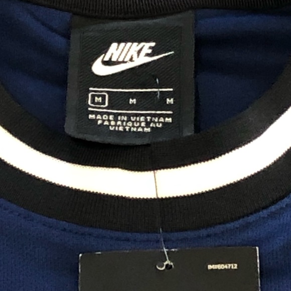 RARE 2017 NIKE NSW SPORTSWEAR JERSEY SHIRT MENS MEDIUM - Picture 6 of 15